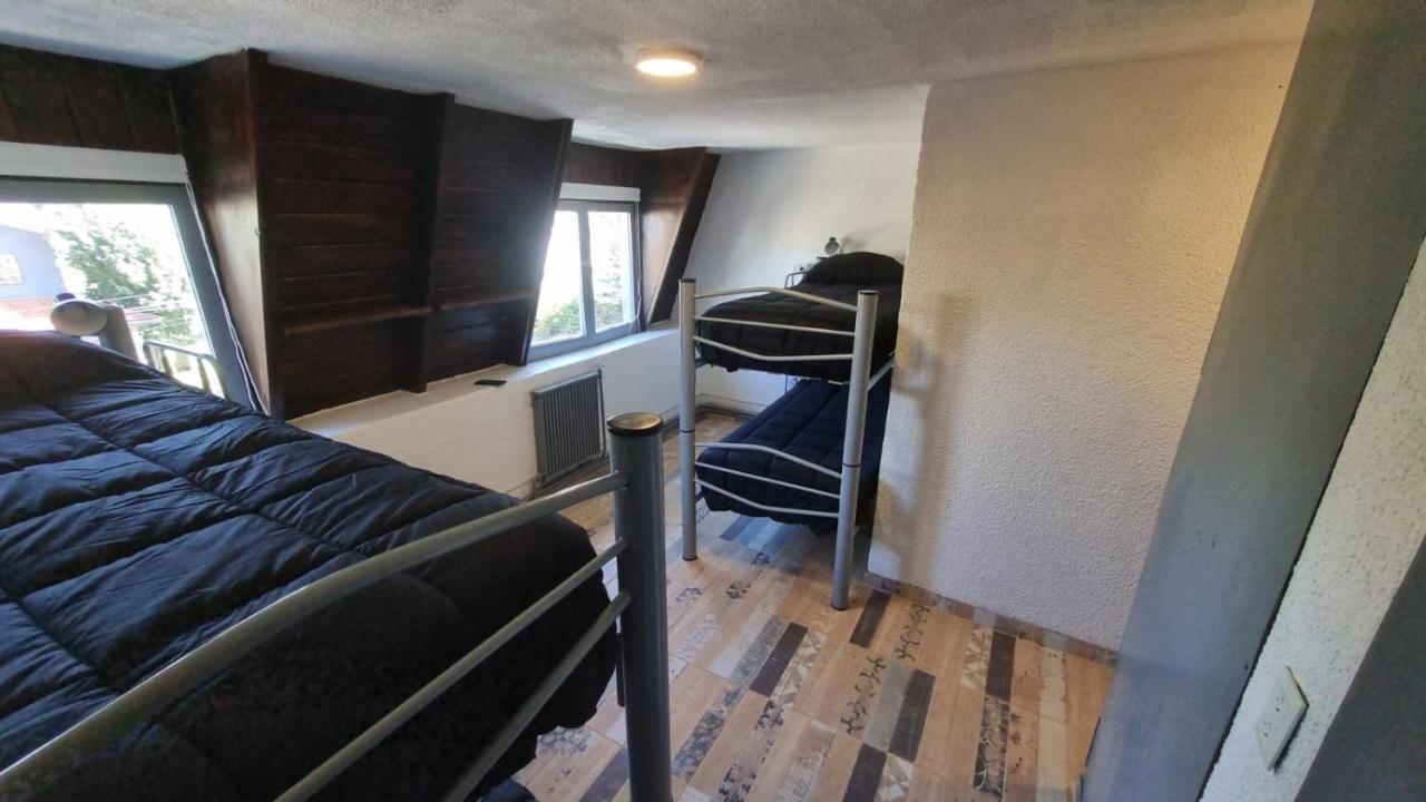 Temiscira Hostel Сан-Карлос-де-Барілоче Екстер'єр фото