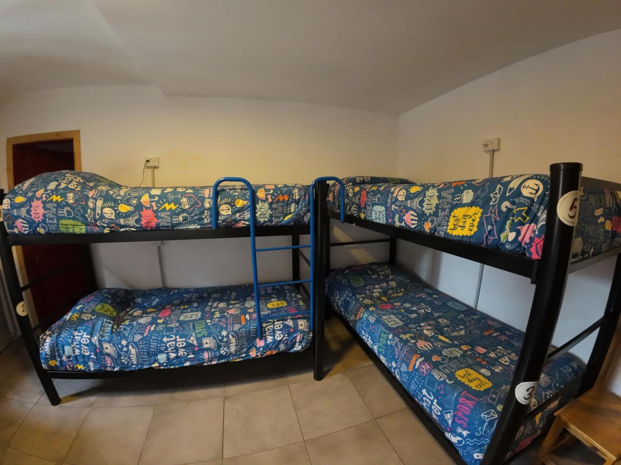 Temiscira Hostel Сан-Карлос-де-Барілоче Екстер'єр фото